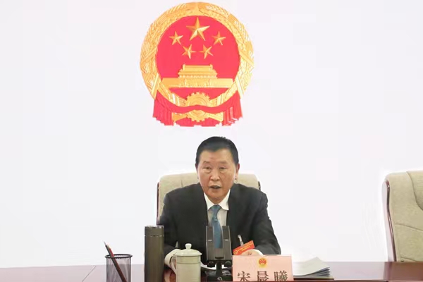 市十七届人大常委会举行第十二次会议